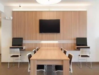 Microtel Inn & Suites By Wyndham Beaver Falls Екстер'єр фото